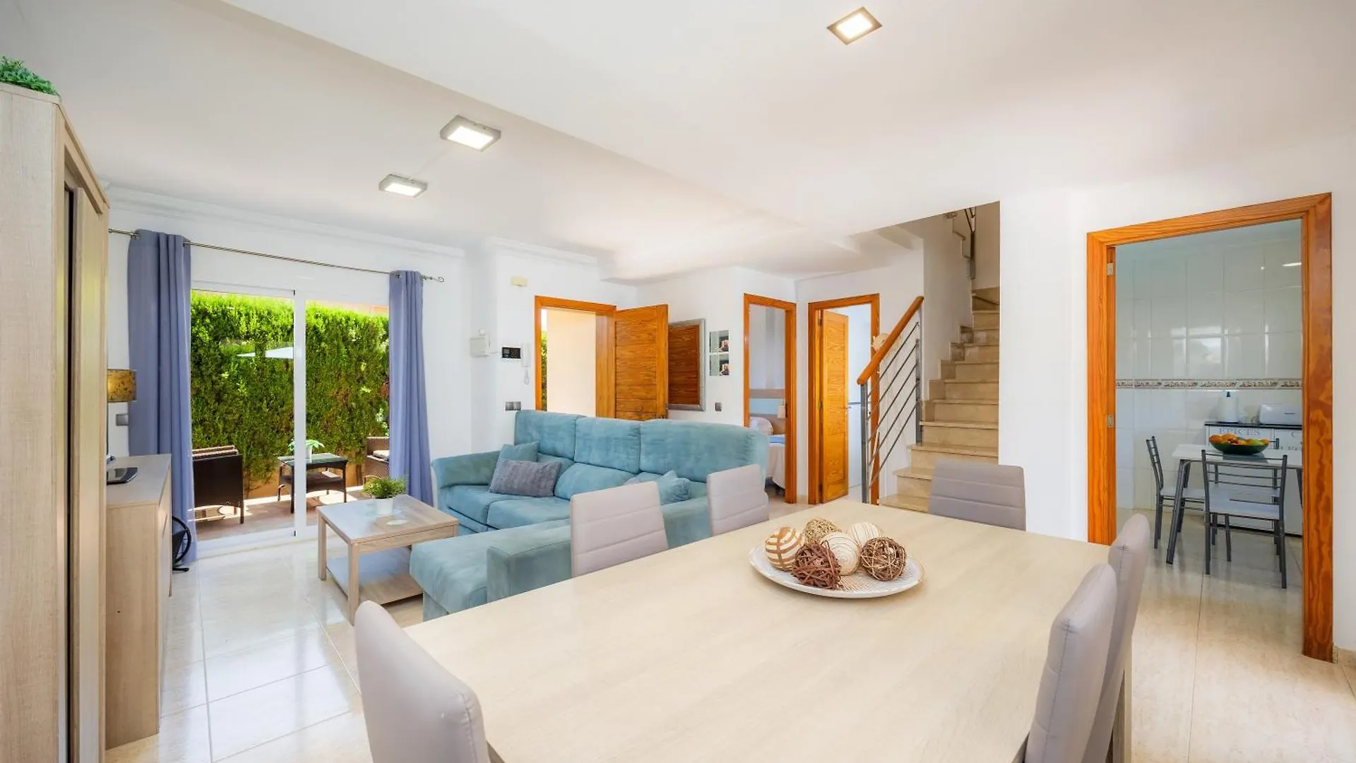 別荘 Villa Paraiso アルクディア